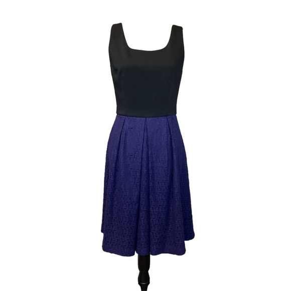 Tahari Moscow Violet Jenny Dress. Purple and black Sleeveless Dress Size 6 New! - Picture 1 of 6
